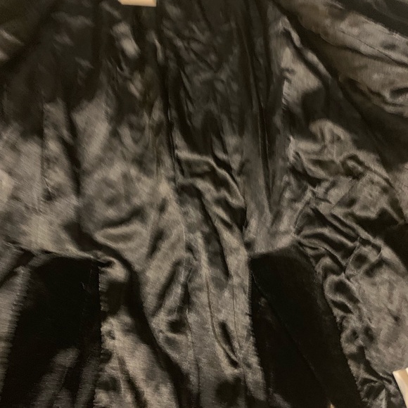 Do+Be black velvet jacket. - Picture 2 of 8